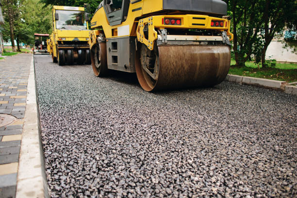 Best Driveway Paving Contractor  in Potterville, MI